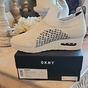 DKNY Off-White Slip-On Wedge Sneaker with Logo Panel